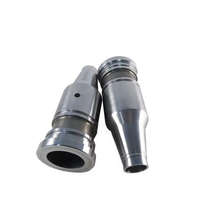 CNC-Bearbeitung von Kunststoffspritzgießformen mit einer Präzision von 0,002 mm