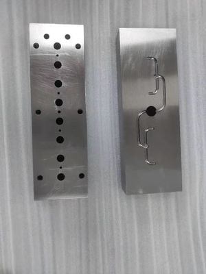 P20 Vorgehärteter Schimmelgrund für Desinfektionsmittel-Spray-Kappen-Formen