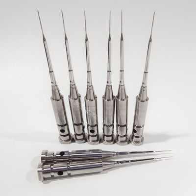 Medizinische Spritze Kern Pins. Stavax Stahl Mehrhöhlenschimmelkomponenten